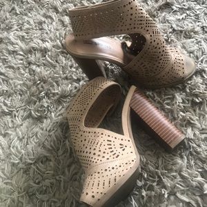 Peep Toe Block Heel Sandals - Call It Spring